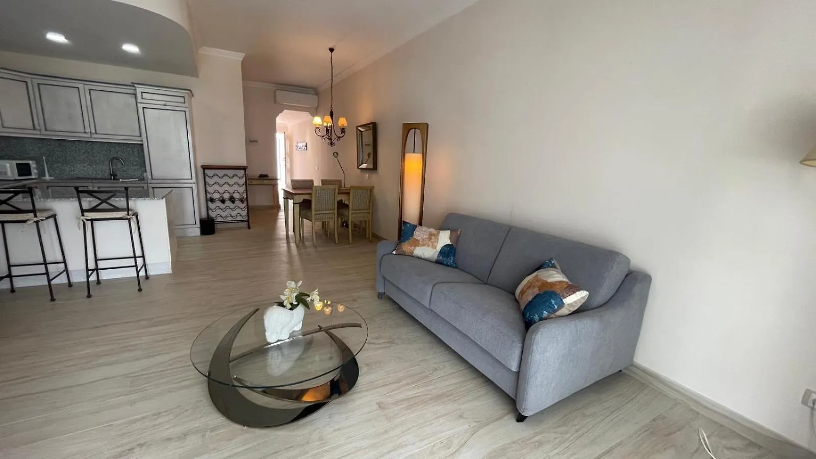 Amazing View Of Puerto Banus Apartment Marbella